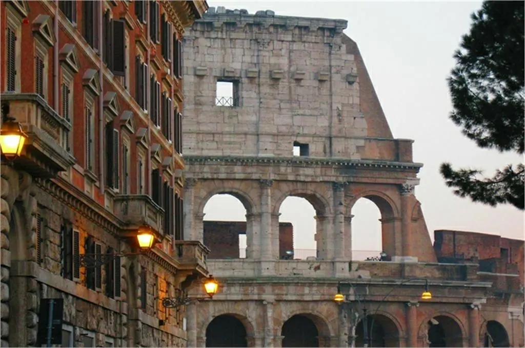 Colosseum Street-1